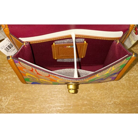 Nwt Coach Pride Kip Turnlock Crossbody In Rainbow Signature Canvas - Picture 7 of 8